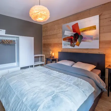 Overlooking Mont Blanc With Parking Apartamento *